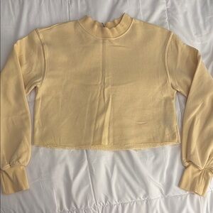 H&M Yellow Cropped Sweatshirt